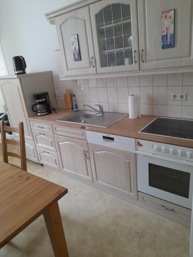 70 Qm Ferienwohnung Mit 2 Schlafzimmern Zwickau Buitenkant foto